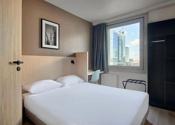 Resorts Guide Premiere Classe Warszawa Centrum